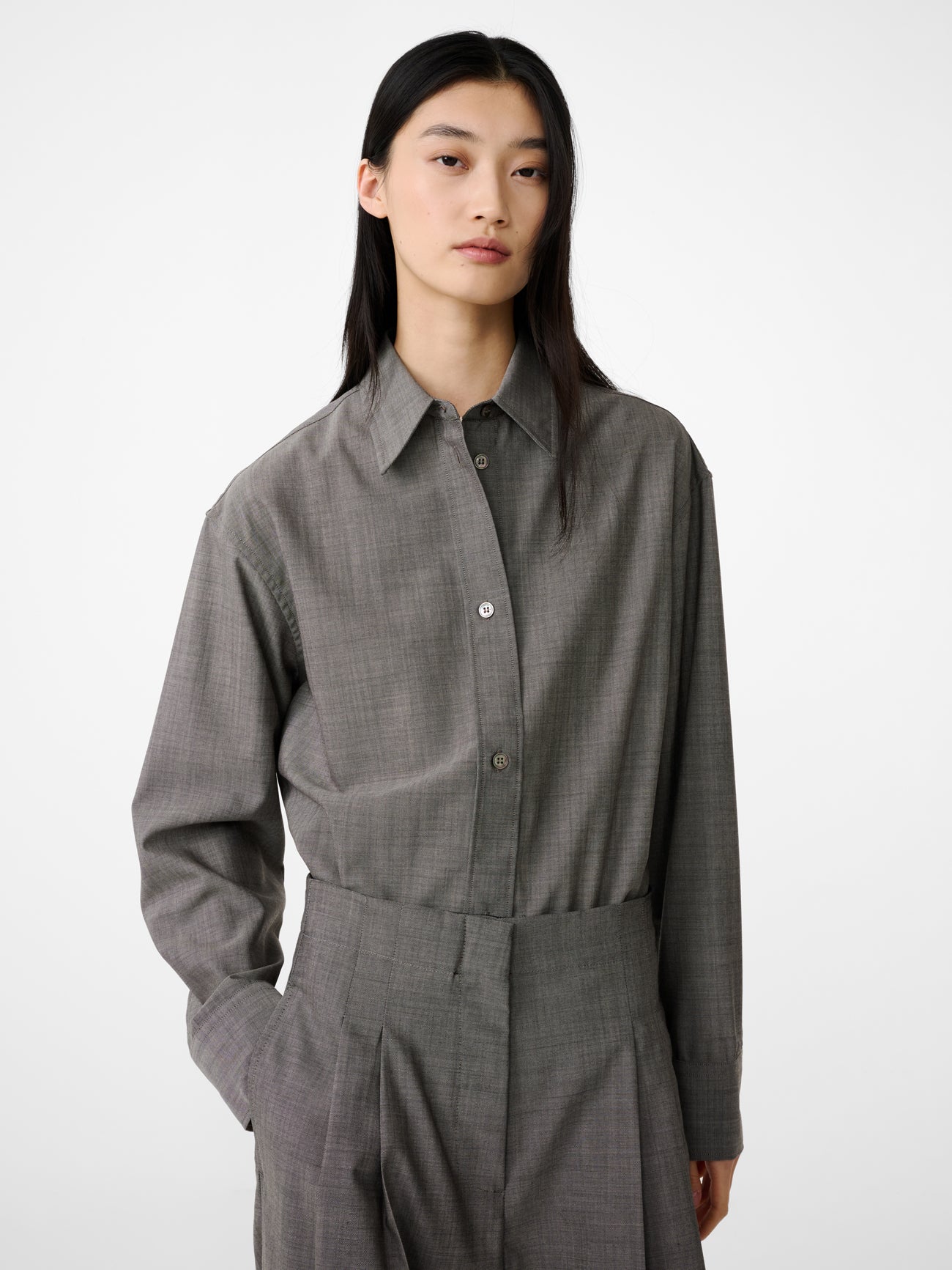 Rouen Shirt in Warm Grey
