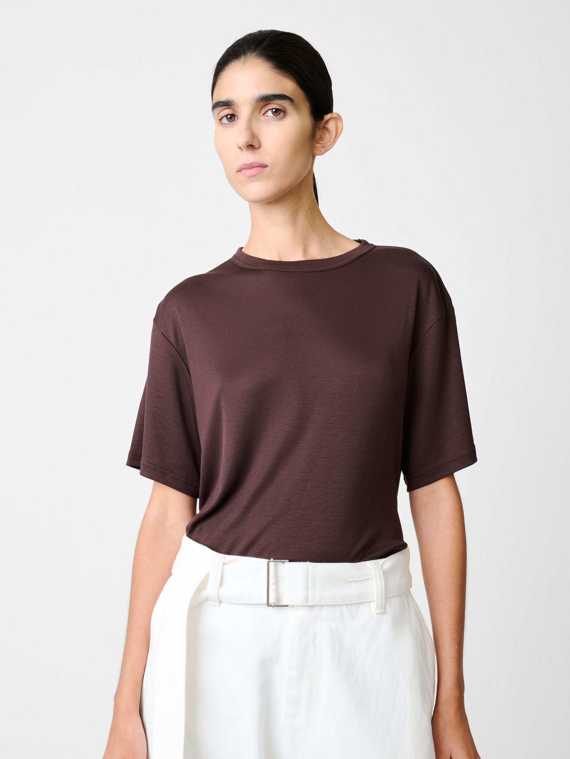 Rond T-shirt in Chocolate Brown - Studio Nicholson