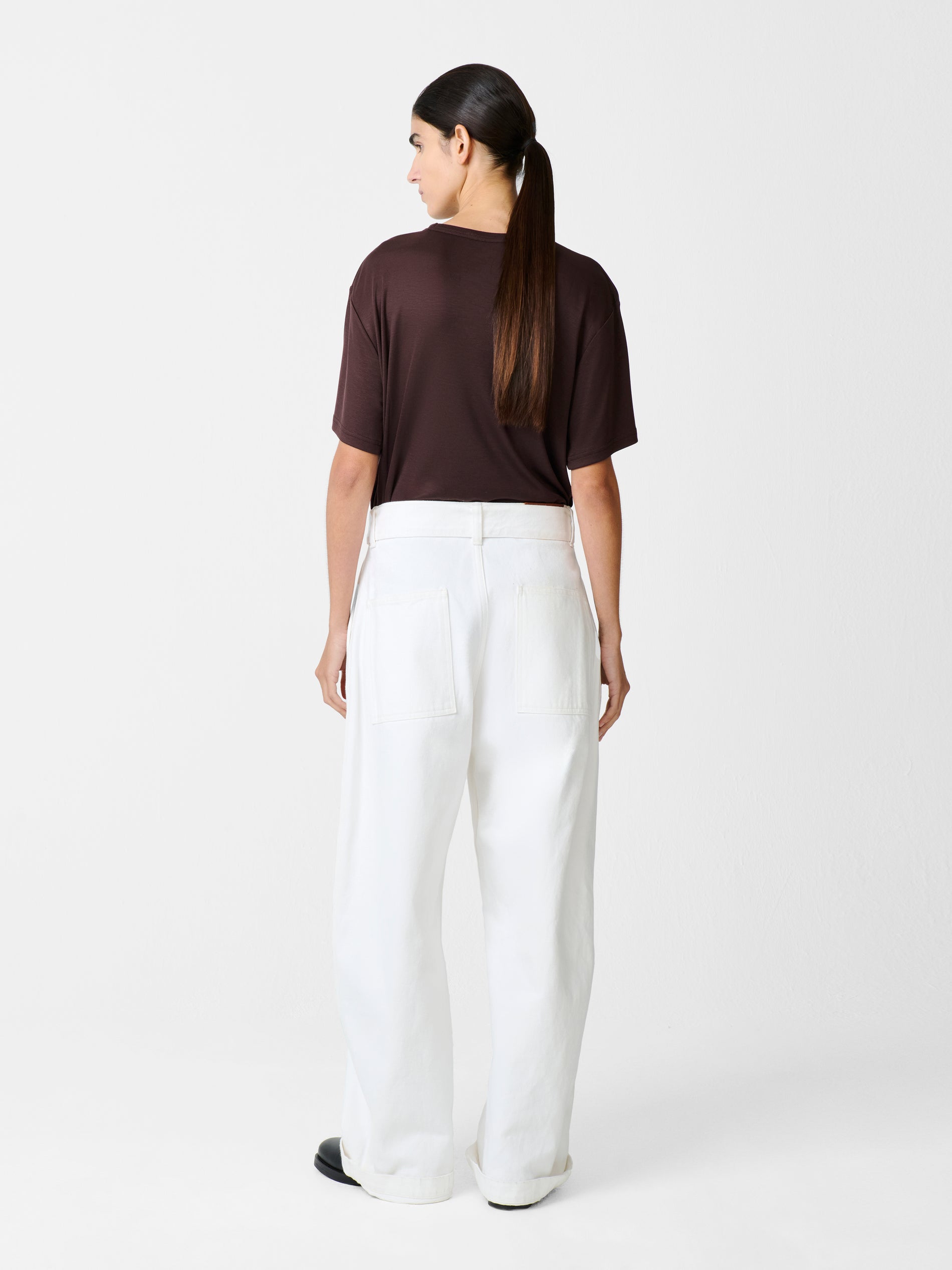 Rond T-shirt in Chocolate Brown - Studio Nicholson