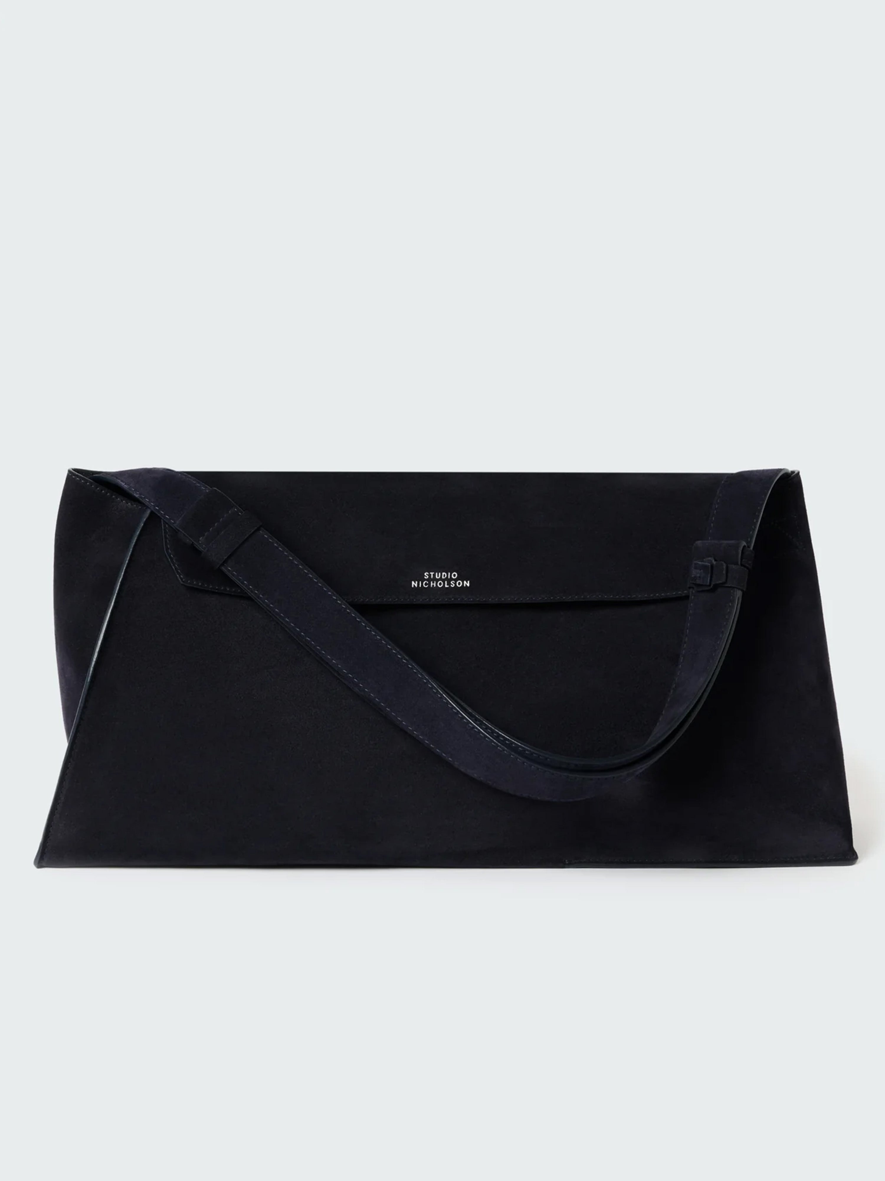 uni's room select【studioSAMI】RUFF BAG SILK_NAVY Shiboru Suede Bag in Darkest Navy | Suede Shoulder Bag