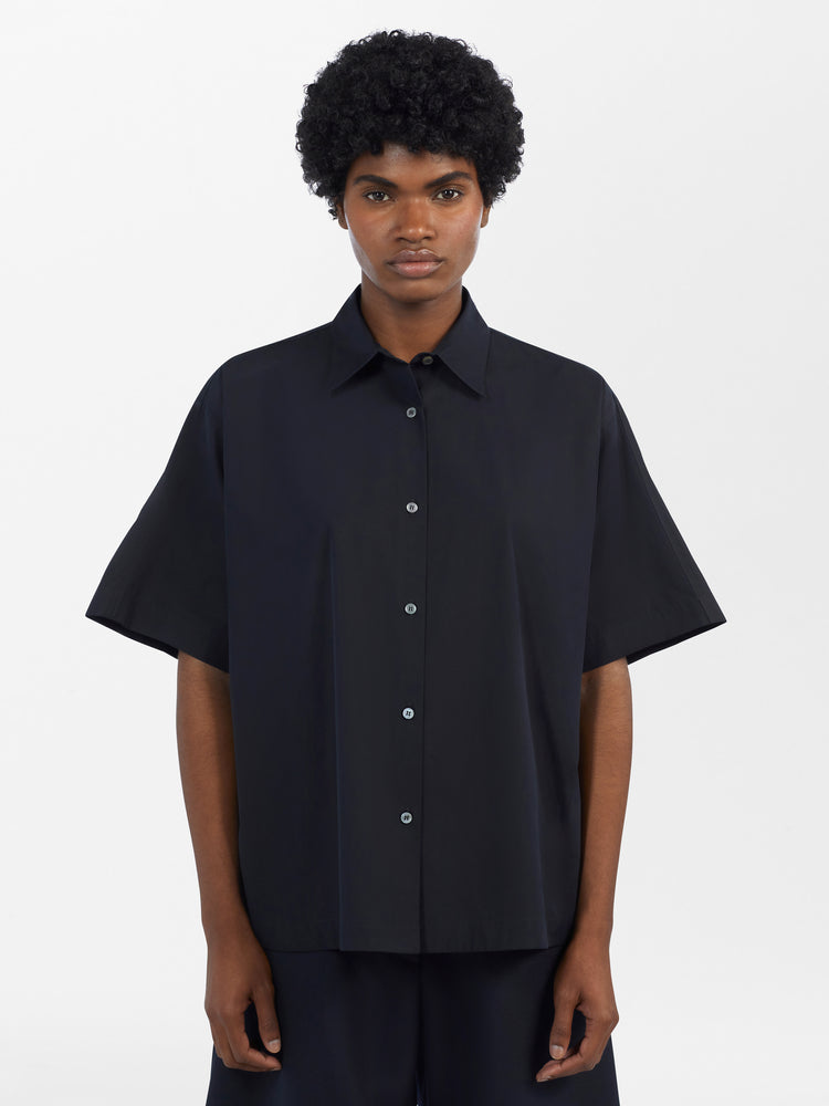 Sira Organic Cotton Shirt in Darkest Navy