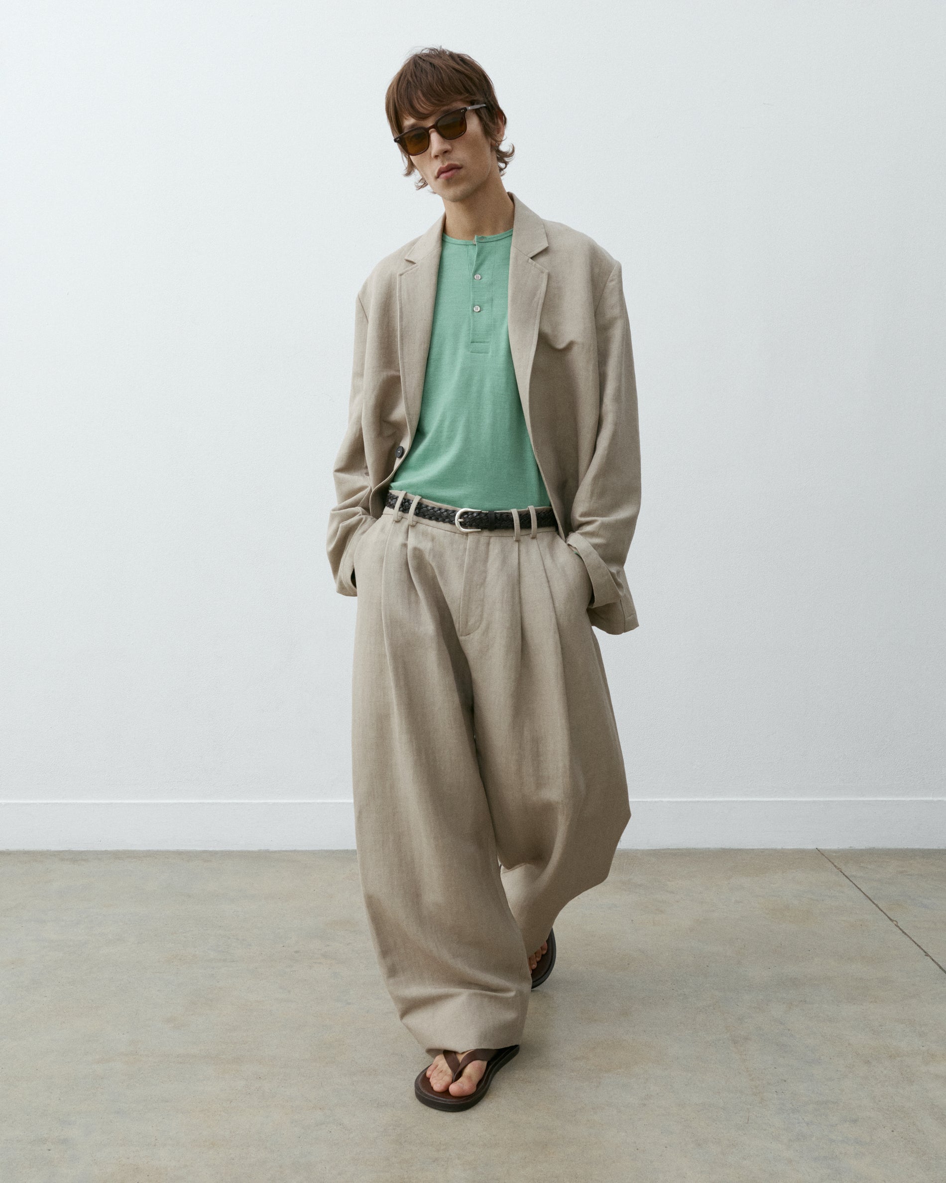 Line Tailored Linen Pant in Sand