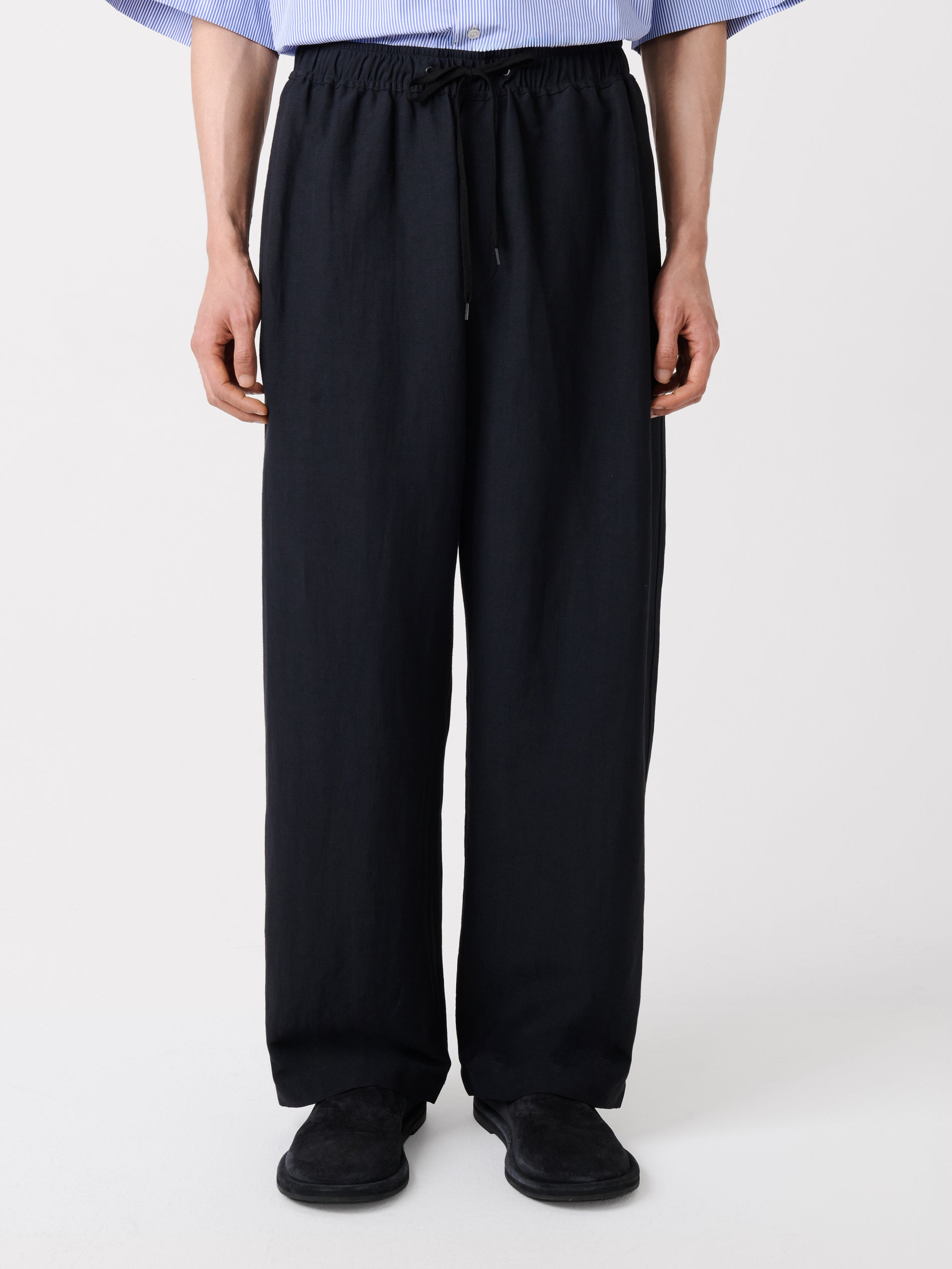 Sonny Drawstring Pant in Darkest Navy
