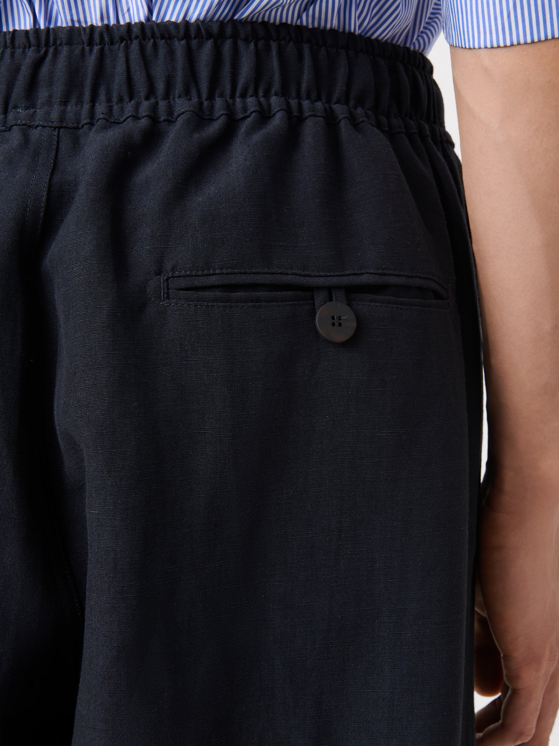 Sonny Drawstring Pant in Darkest Navy
