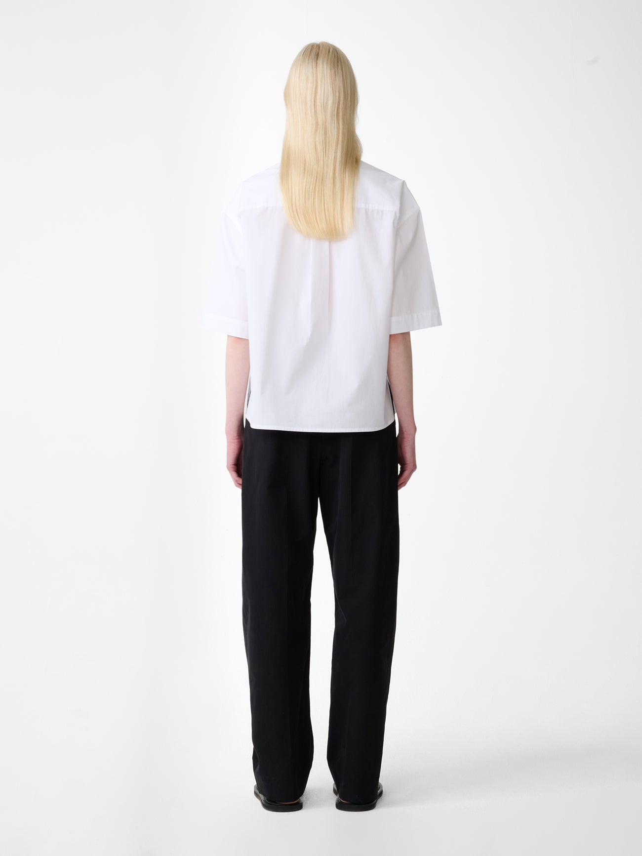 Sperro Cotton Tailored Pant in Black