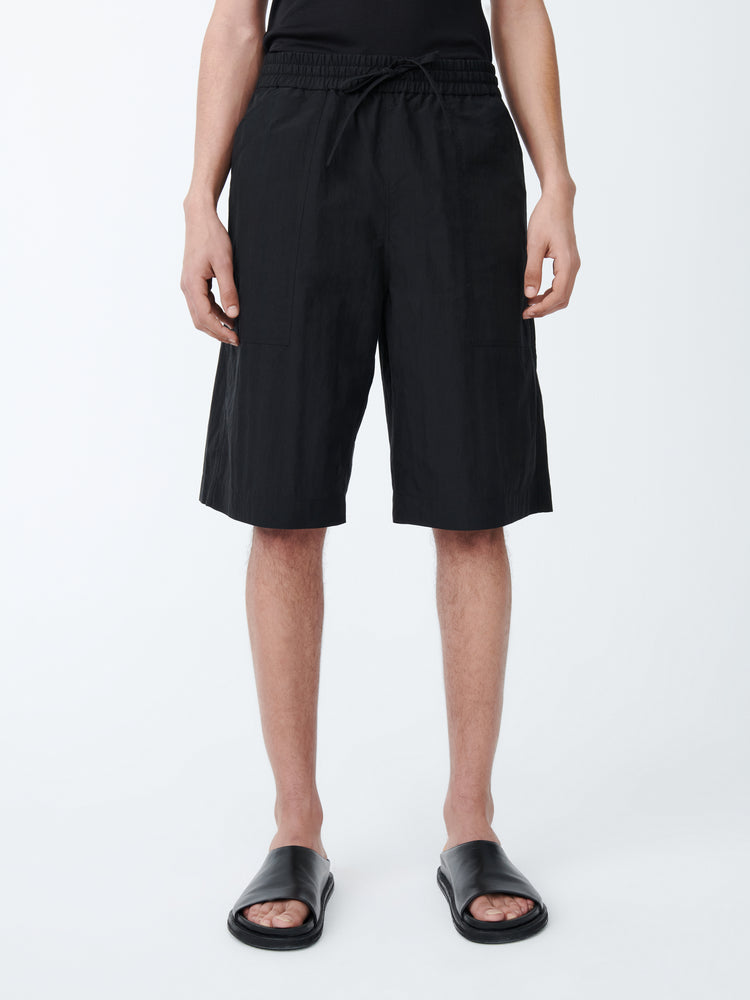 Steel Short in Black