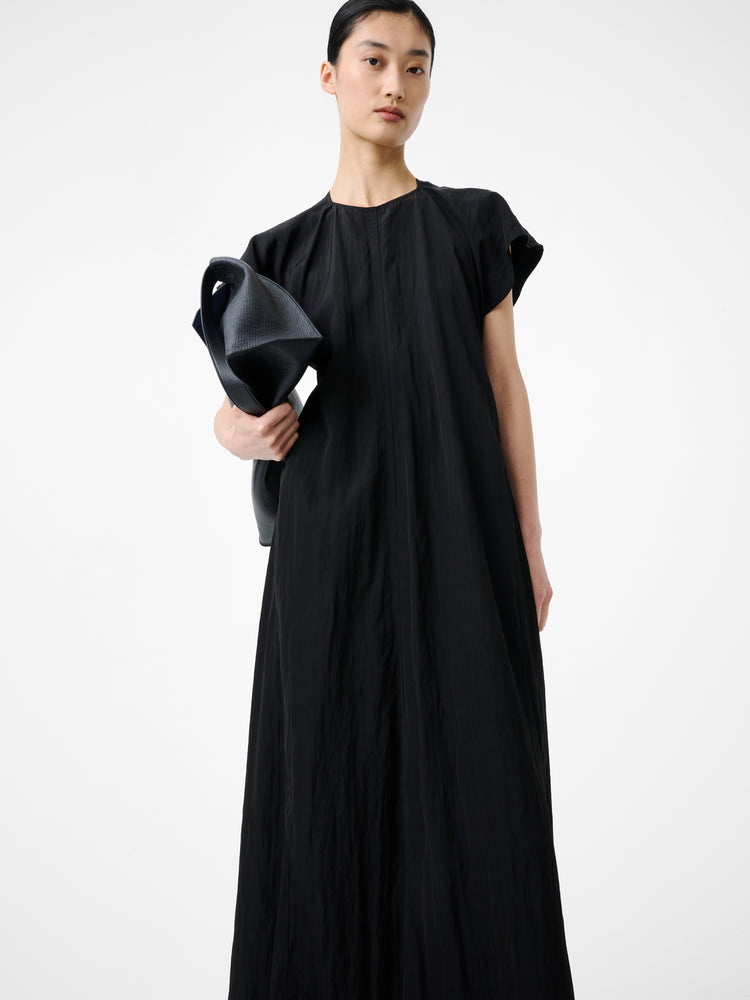 Surat Dress in Black - Studio Nicholson