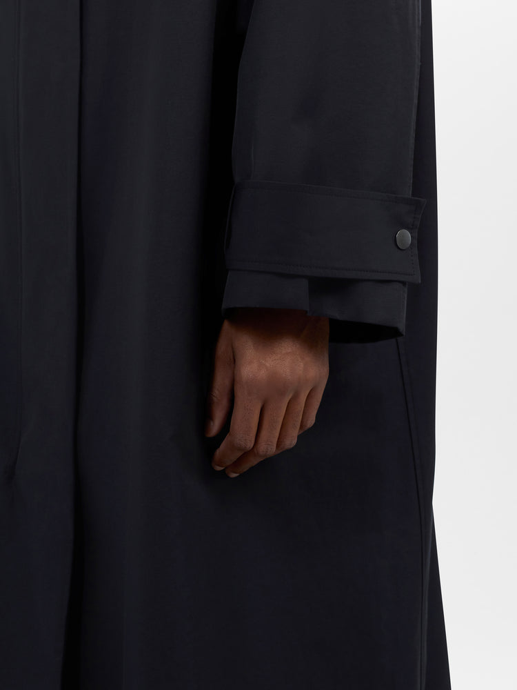 Tana Coat in Darkest Navy