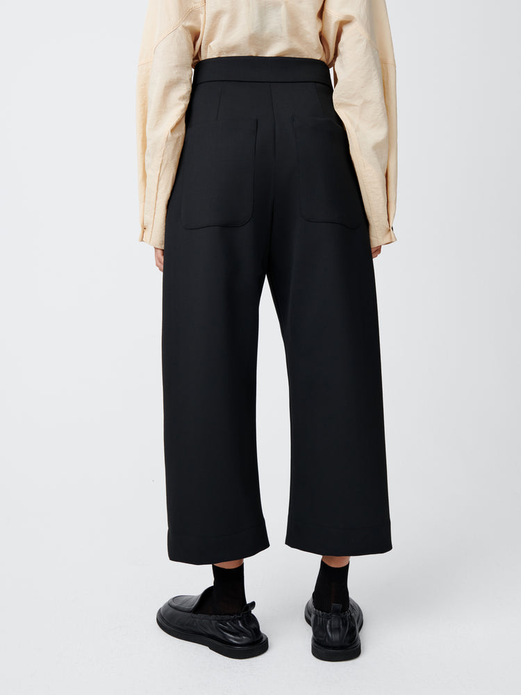 Taupo Pant in Black