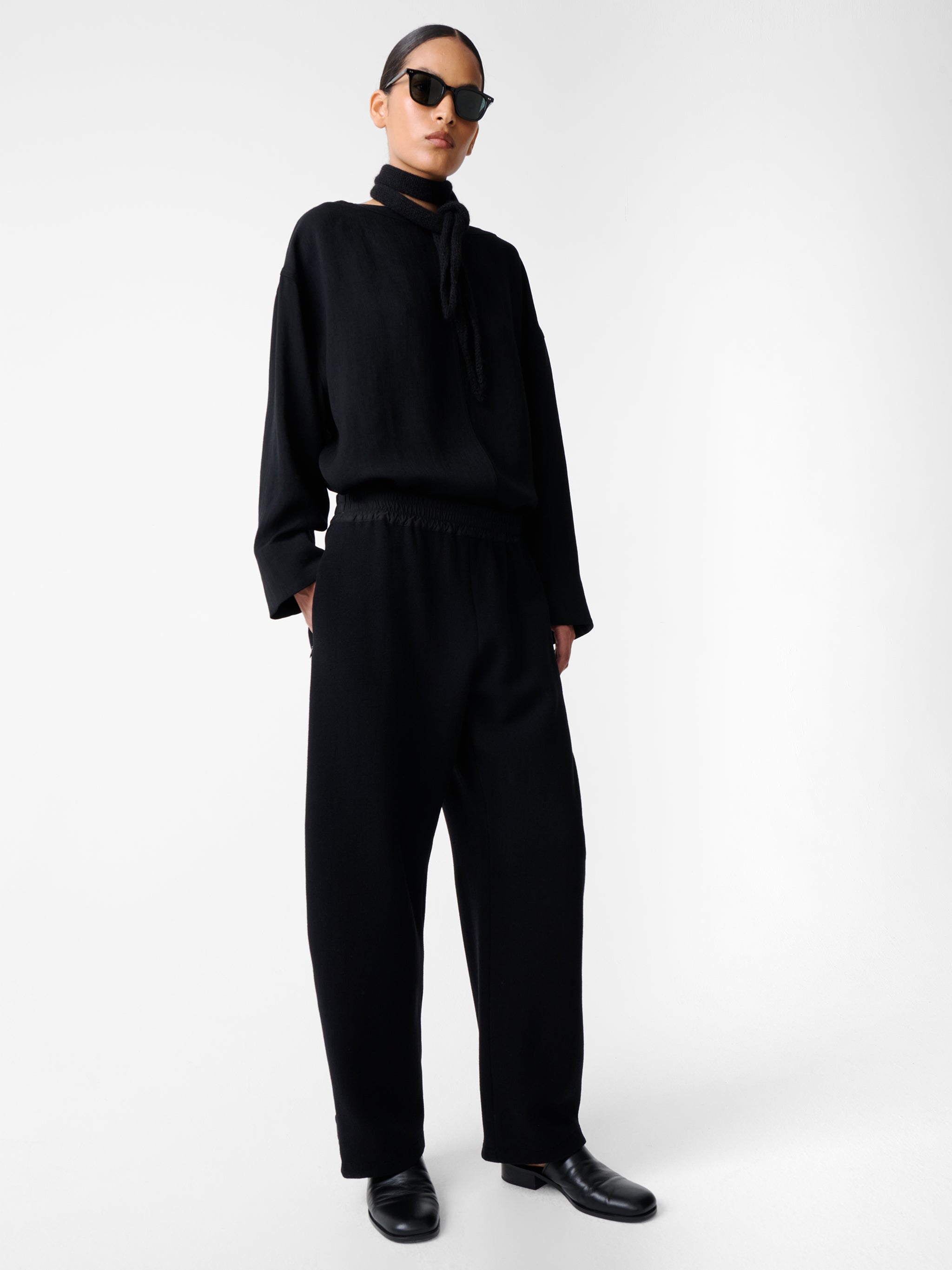 新品未使用　teloplan Nicholas Trousers Black THALOSNW-