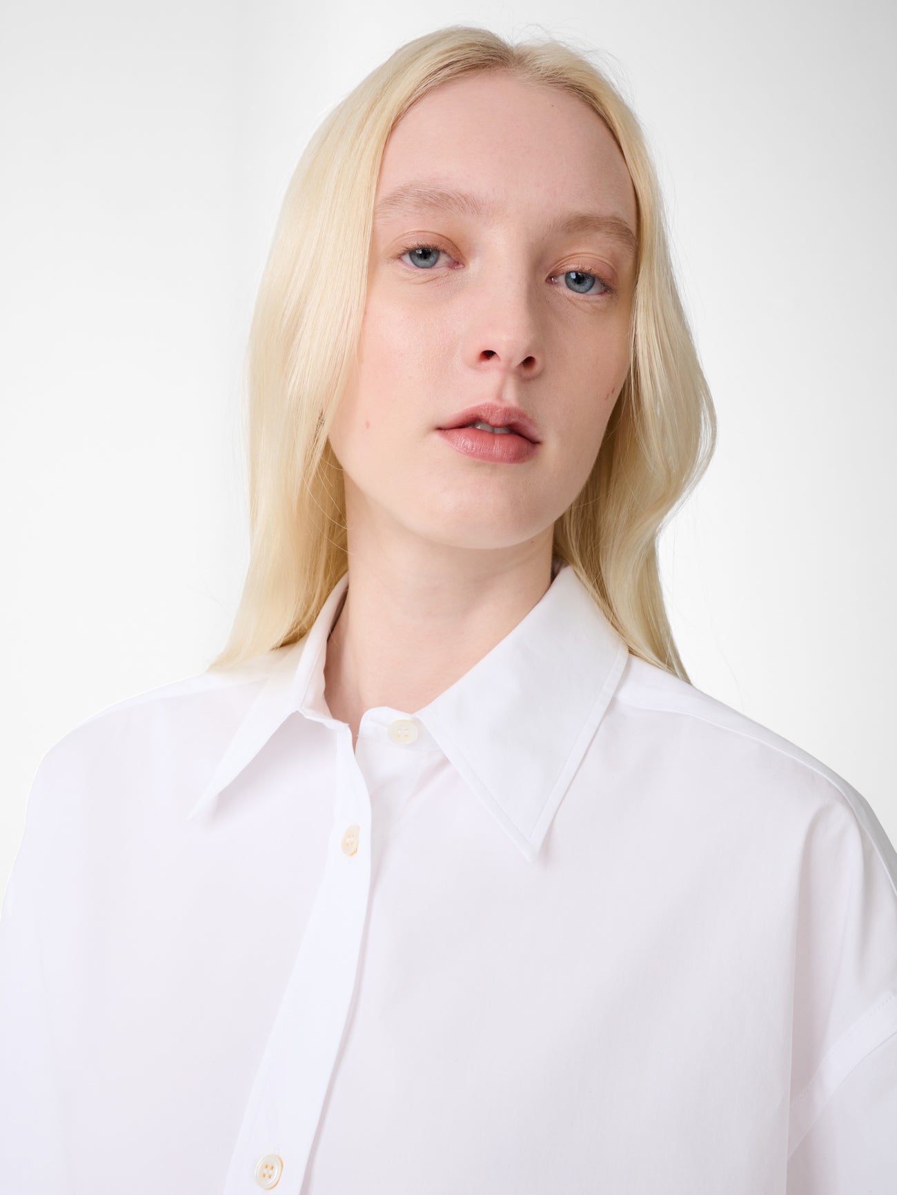 Tocoa Short Sleeve Shirt in White