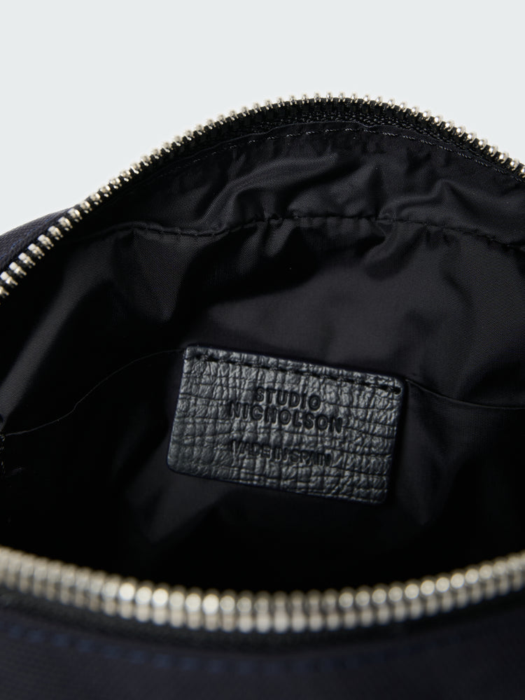 Transit Pouch in Darkest Navy
