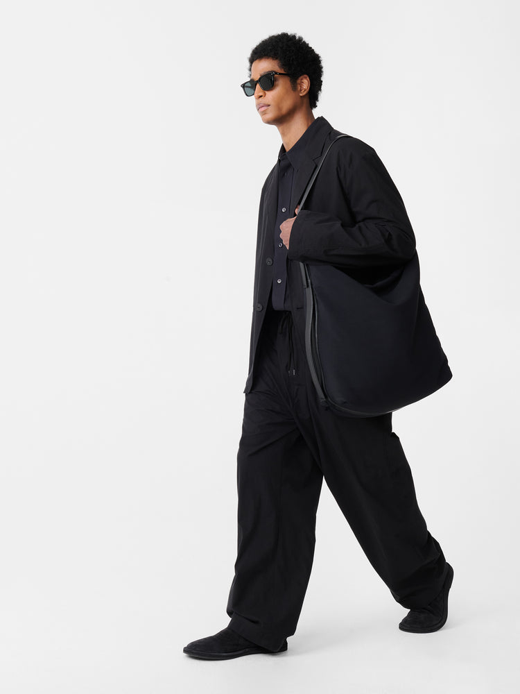 Trow Pant in Black