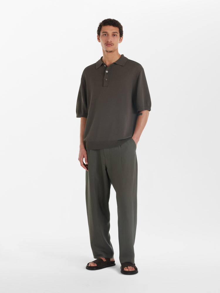 Tuck Linen Pant in Black Olive