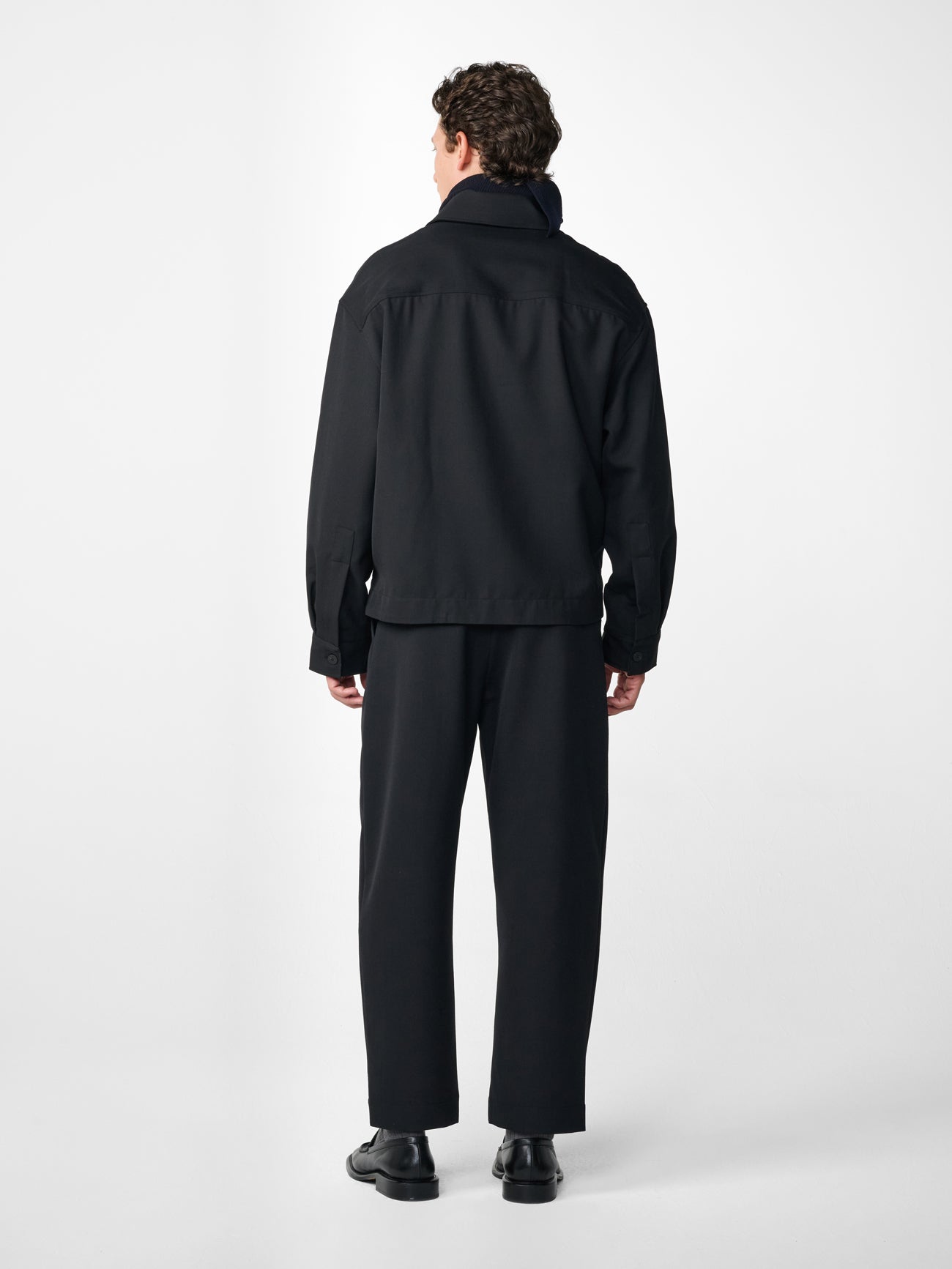 Tuck Pleated Pant in Black