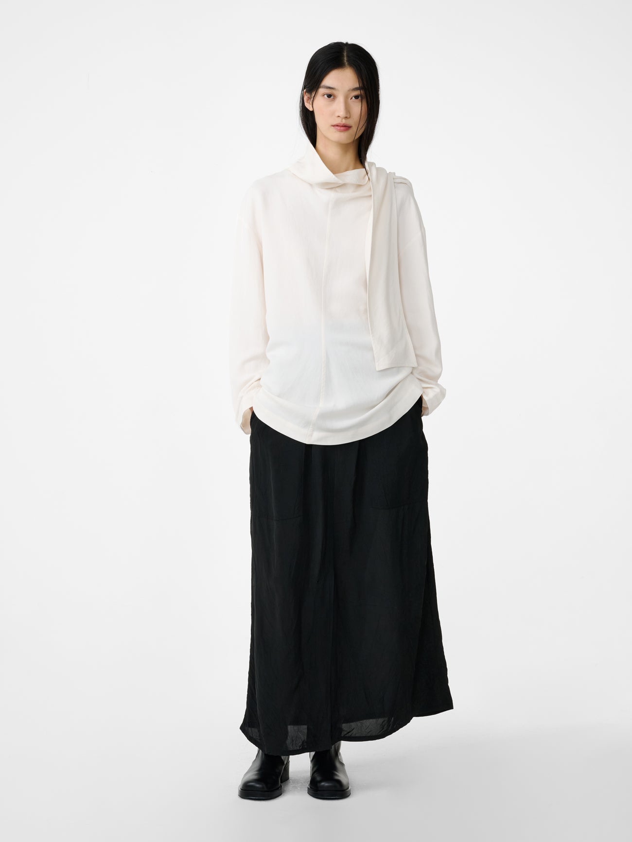 Valery Linen Top in Chalk