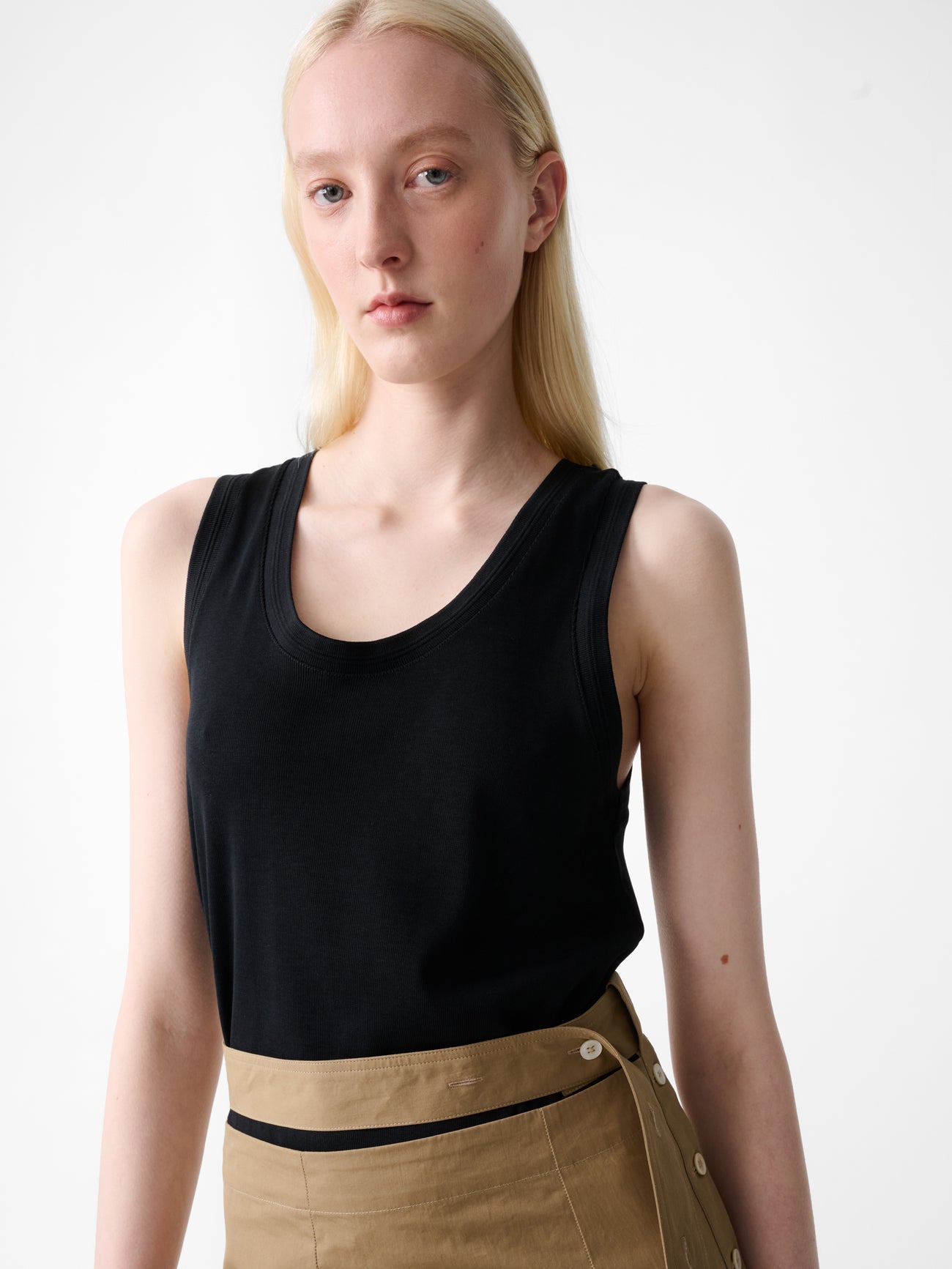Votan Jersey Top in Black