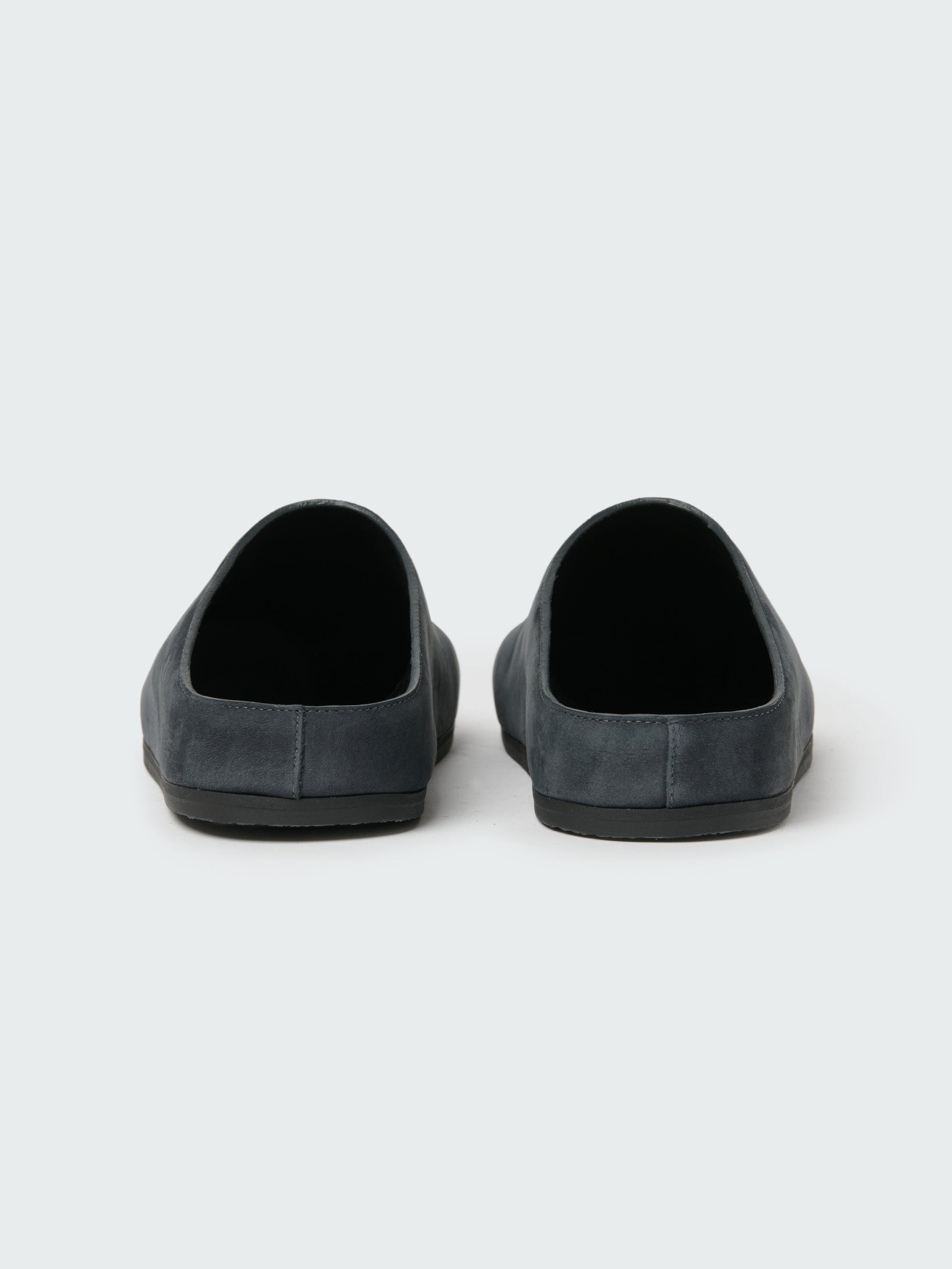 Men's Wearing Nubuk Clog in Ocean