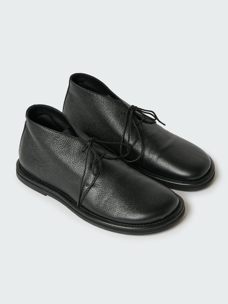 Women's Woodrow Shoe in Black