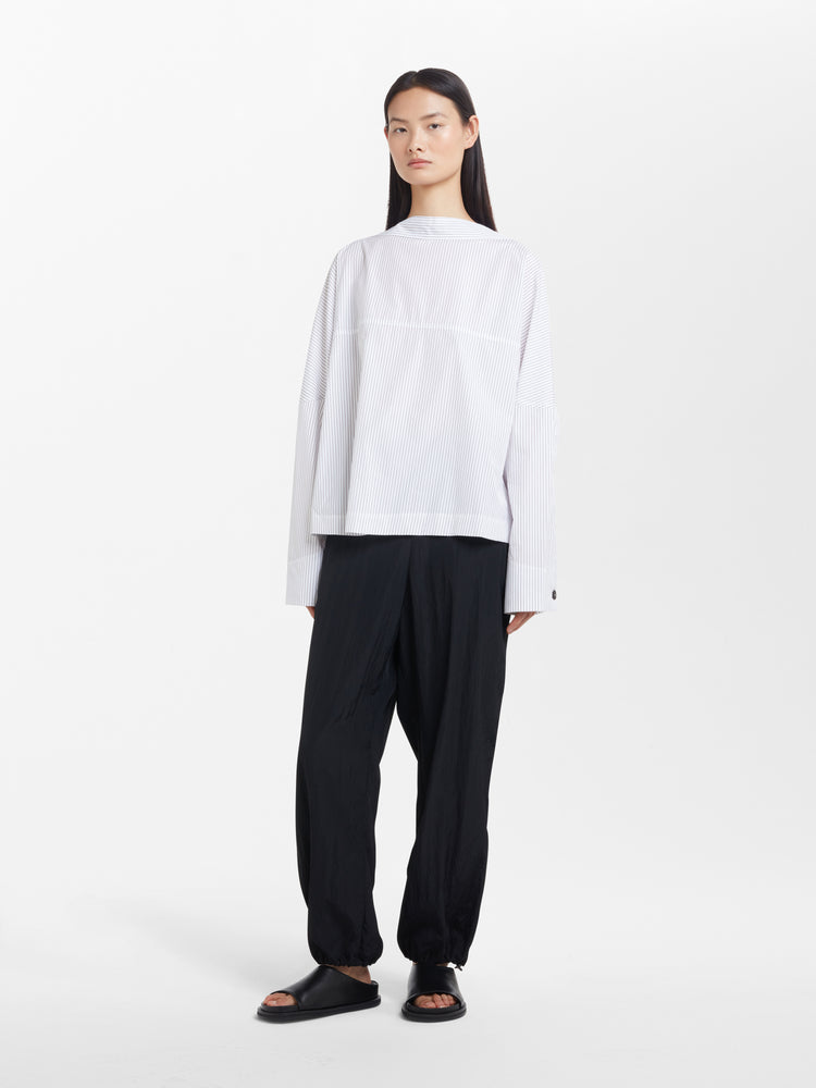 Gia Textured Viscose Pant in Black