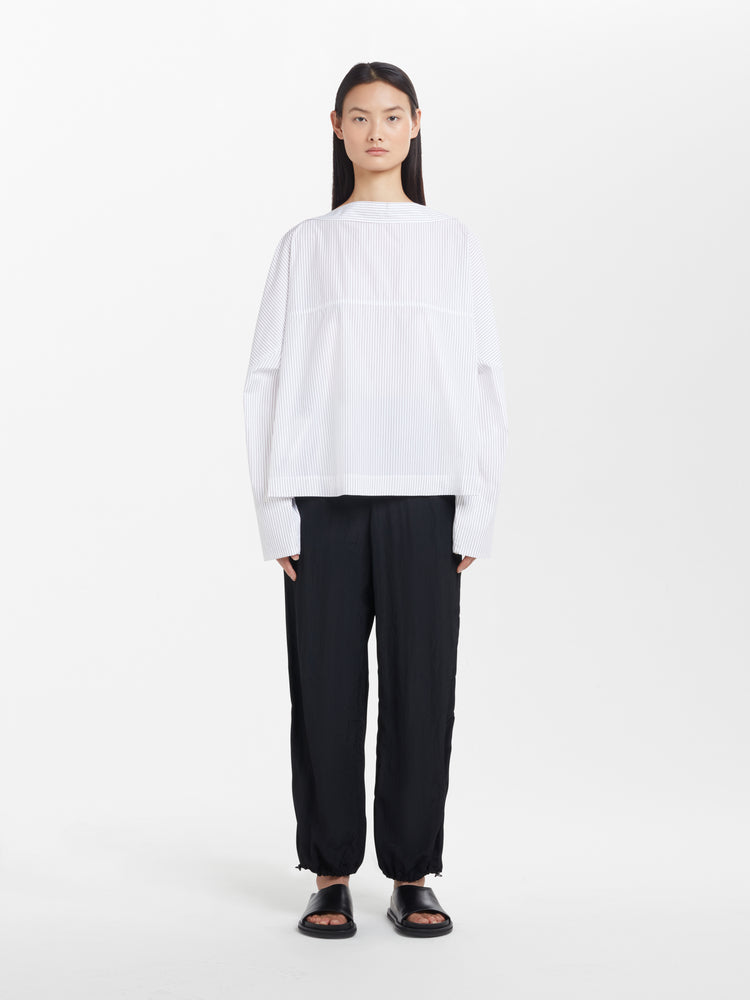 Gia Textured Viscose Pant in Black