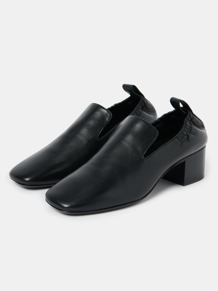 Moon Shoe in Black
