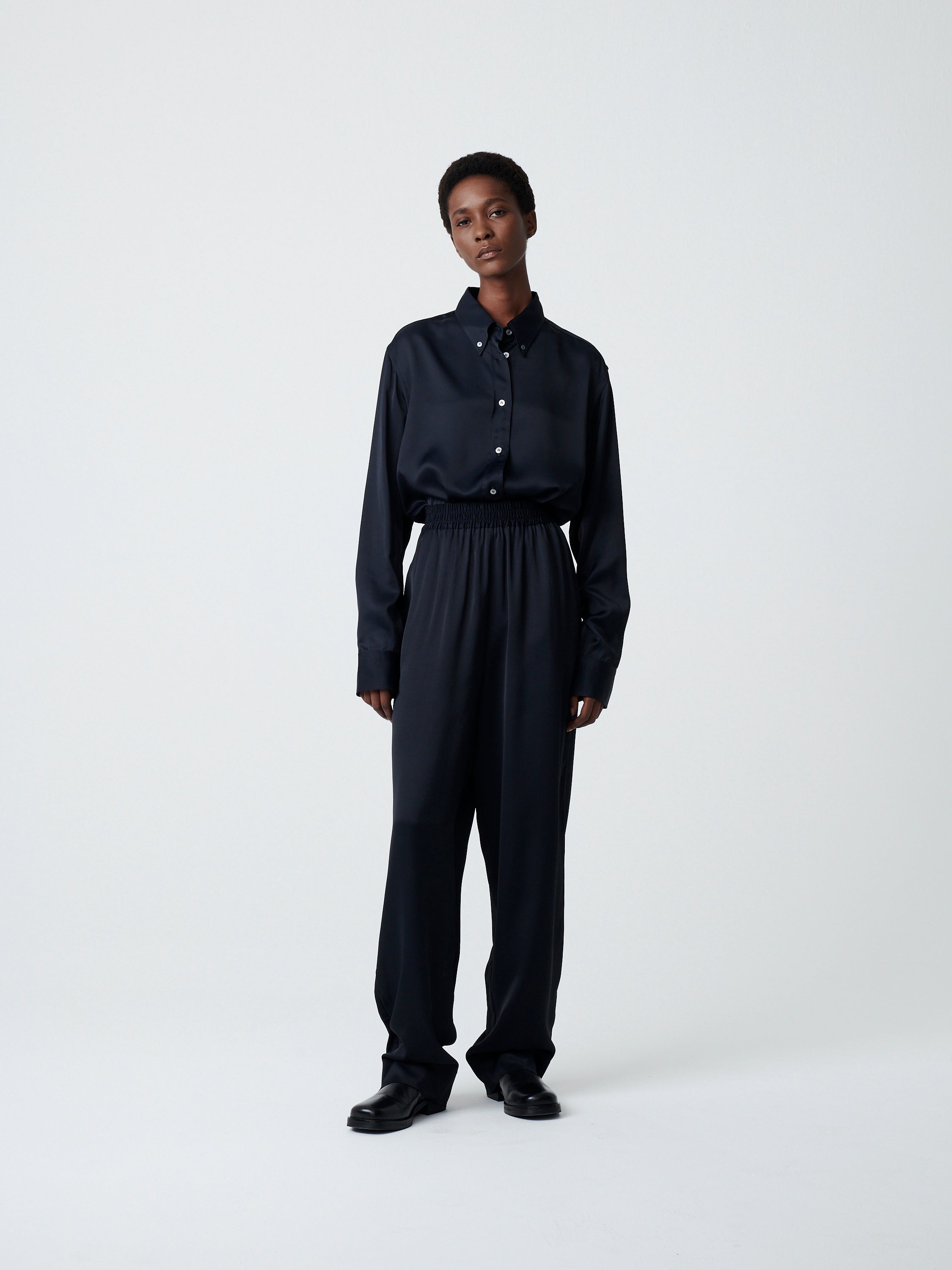 Tenu Pant in Darkest Navy– Studio Nicholson
