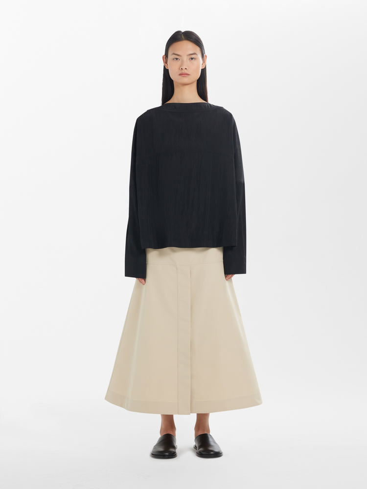 Velho Viscose Top in Black