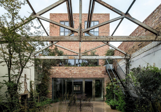 Building with Gardens - 7 Architects in Practice