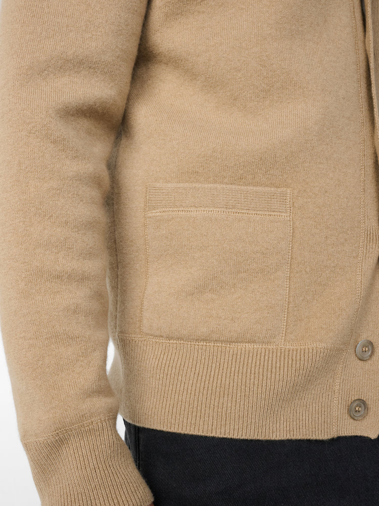 Alton Cashmere Cardigan in Reed