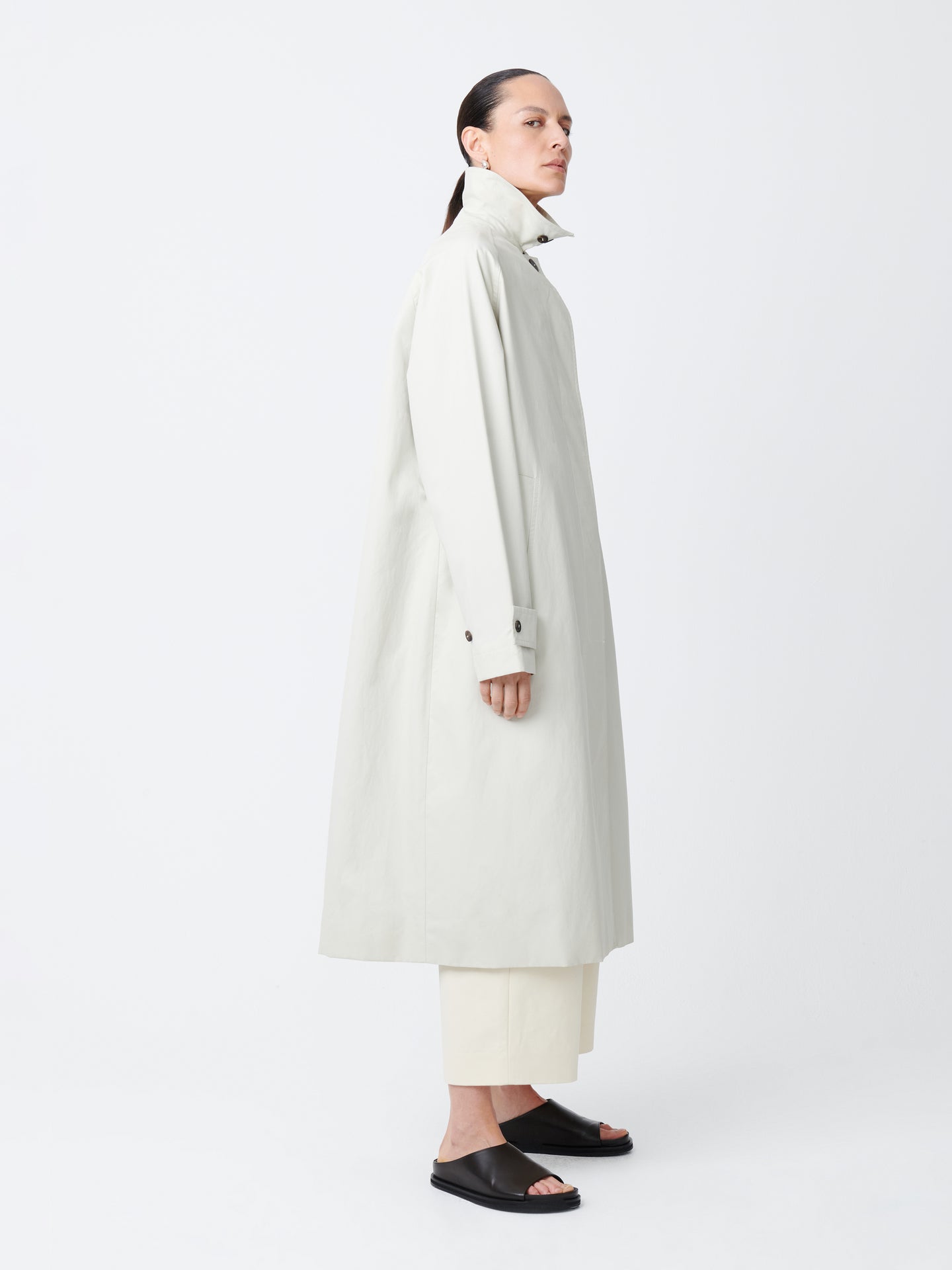 Holin Coated Cotton Coat in Dove