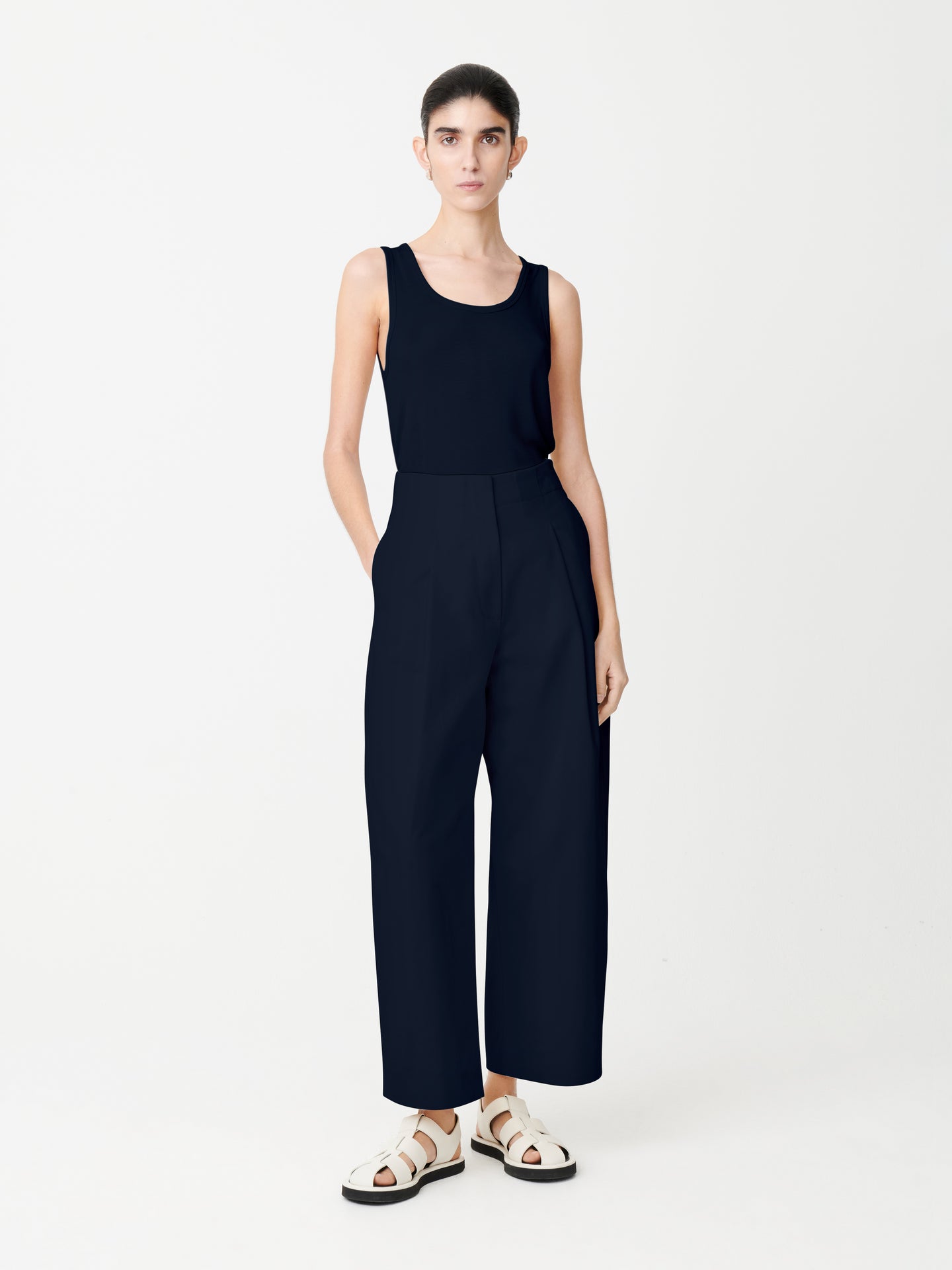 Dordoni Volume Pant in Dark Navy