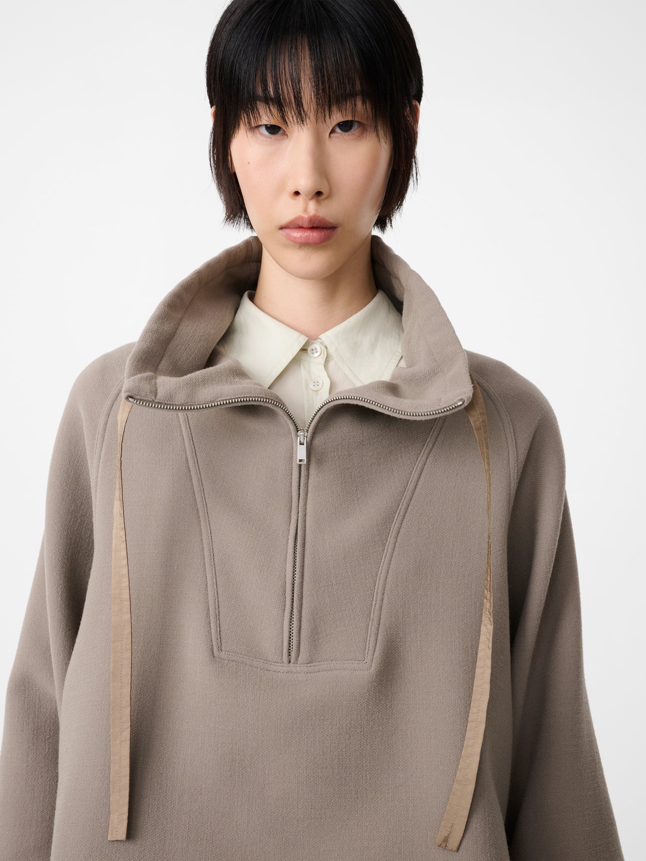 Aegon Top in Taupe