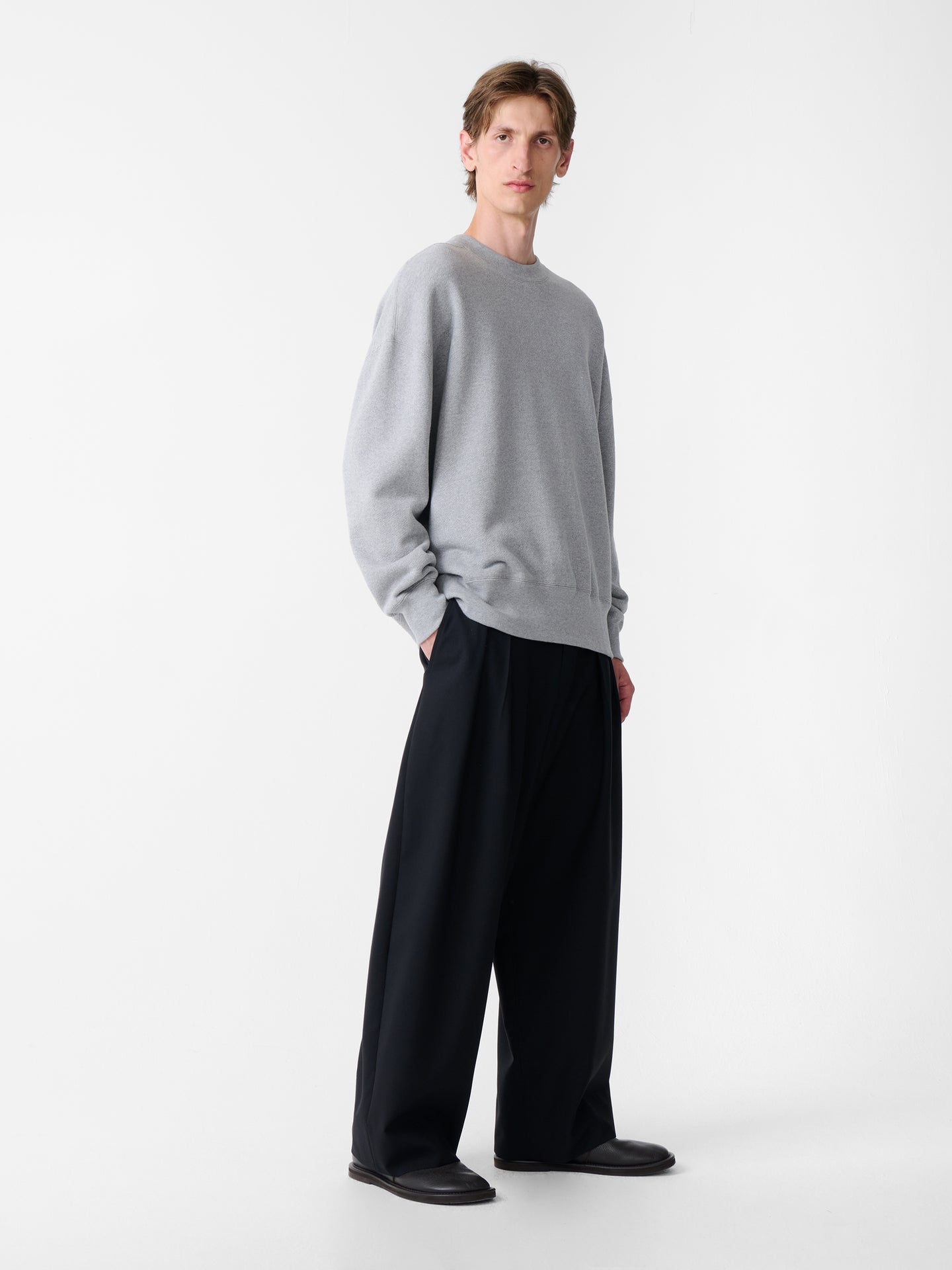 SN X BEAMS PLUS Alvy Tropical Wool Pant in Darkest Navy