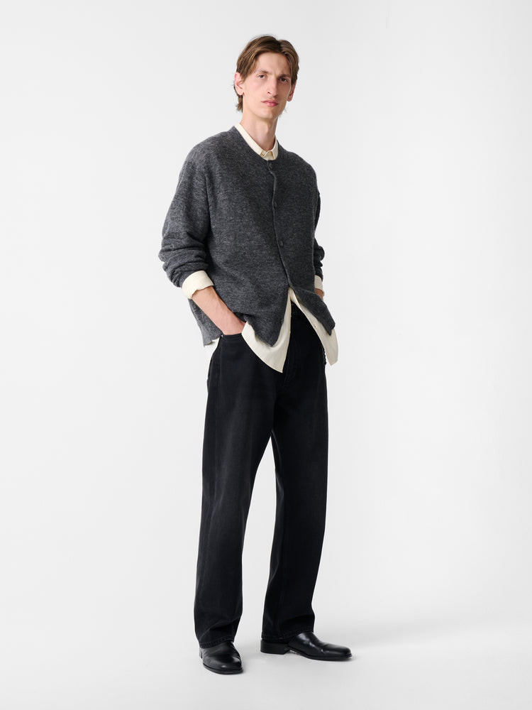 Andres Knit in Charcoal Marl