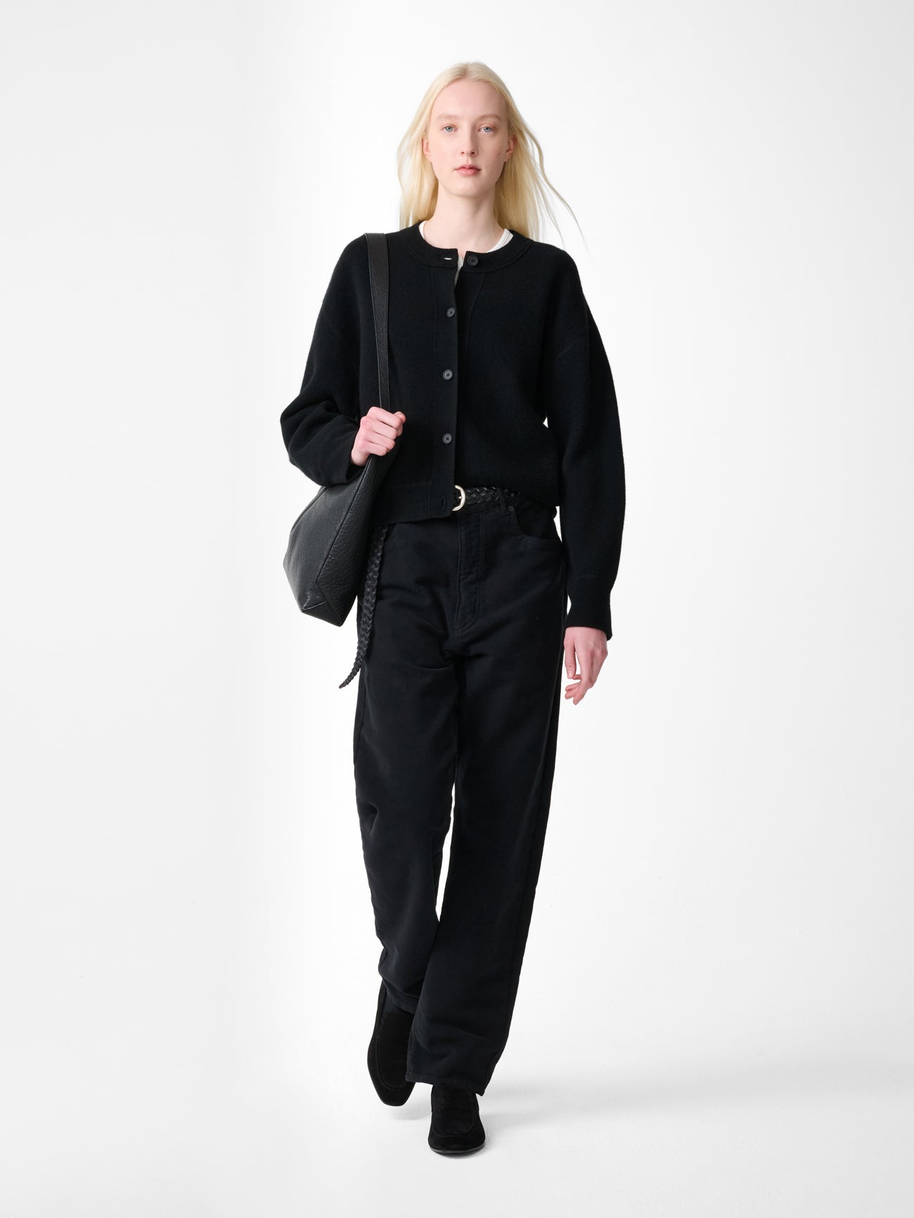 Arvine Cardigan in Black