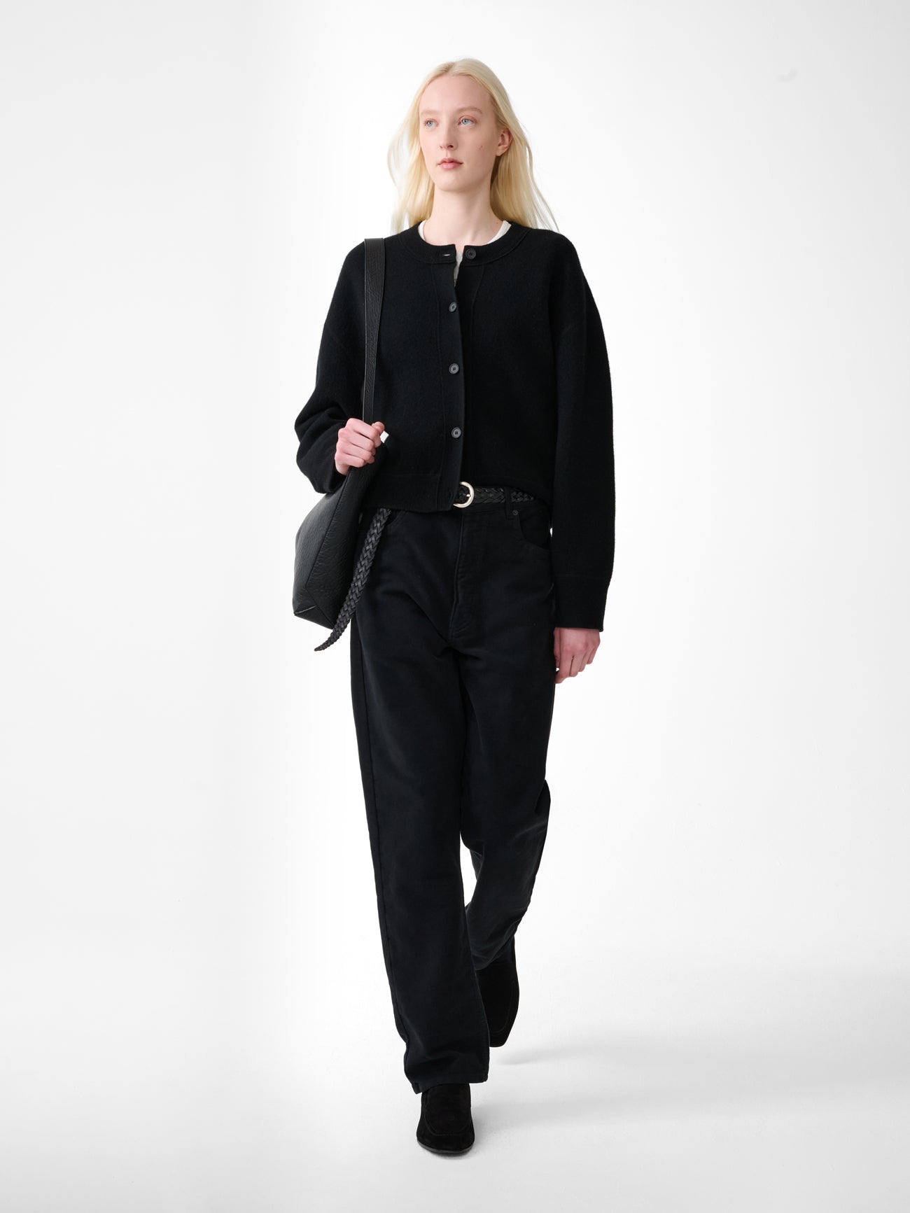 Arvine Cardigan in Black