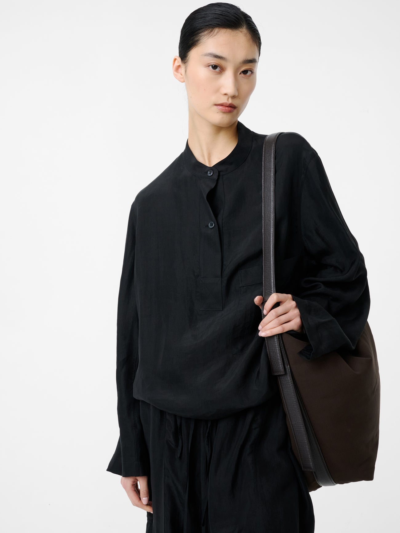 Baye Twill Shirt in Black - Studio Nicholson