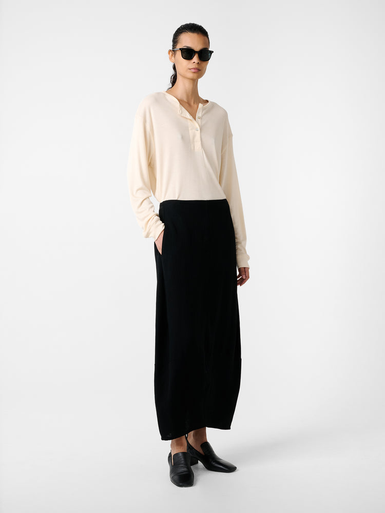 Beni Skirt in Black