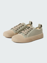Byrd Canvas Shoe in Khaki