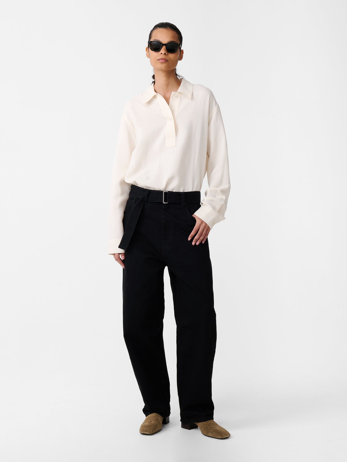 ショートパンツ STUDIO NICHOLSON Women Pants CABRASNW1495DARKEST Blue Chalco Denim Pant — Indigo – La Garçonne