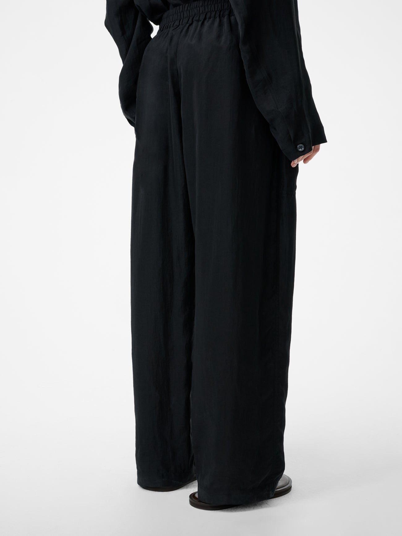 Capel Twill Pant in Black - Studio Nicholson