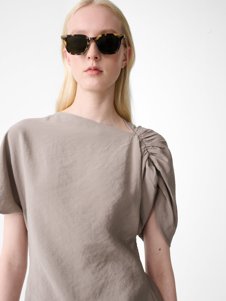 Carpi Top in Taupe
