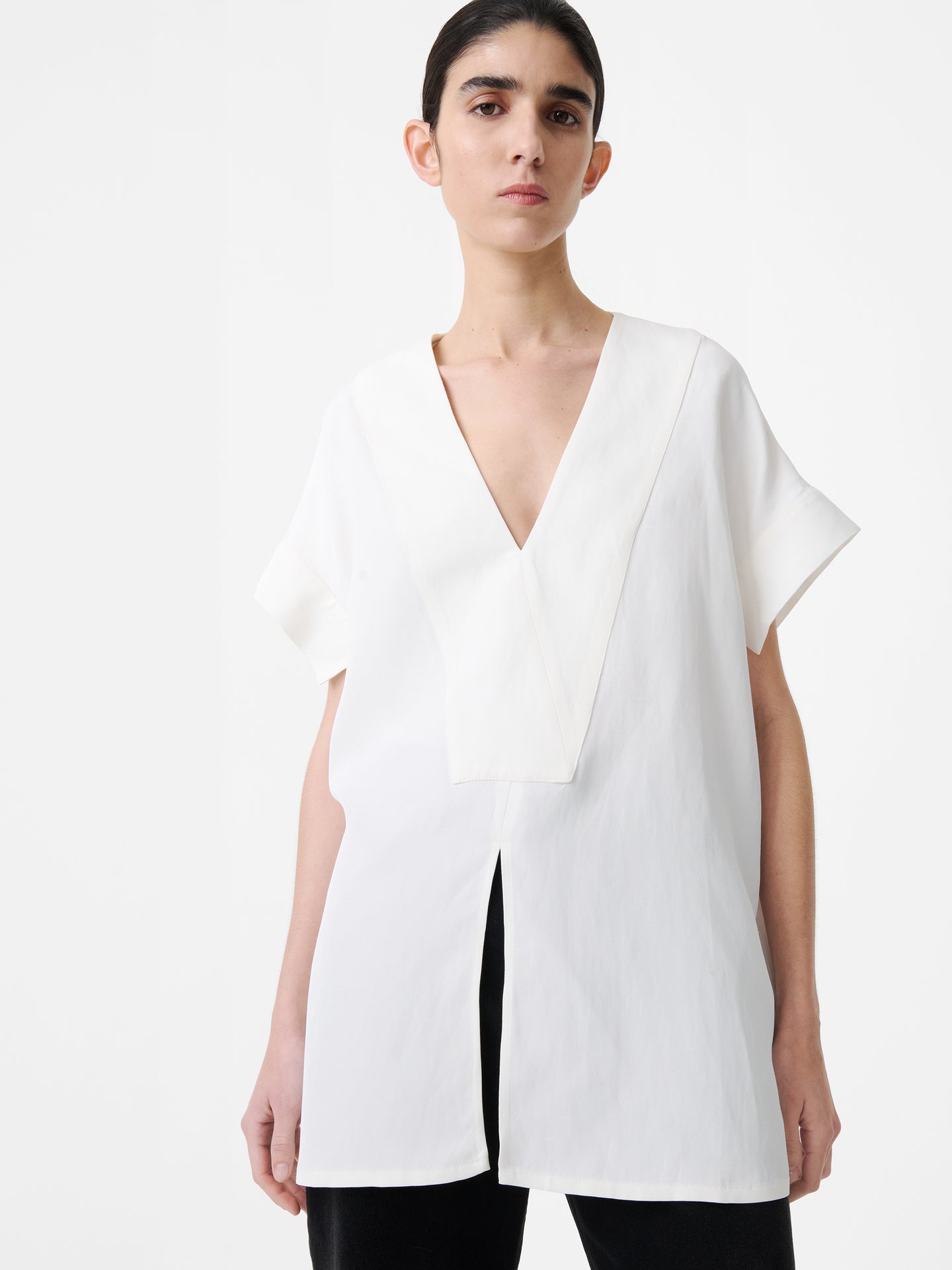 Circe Linen Top in Parchment
