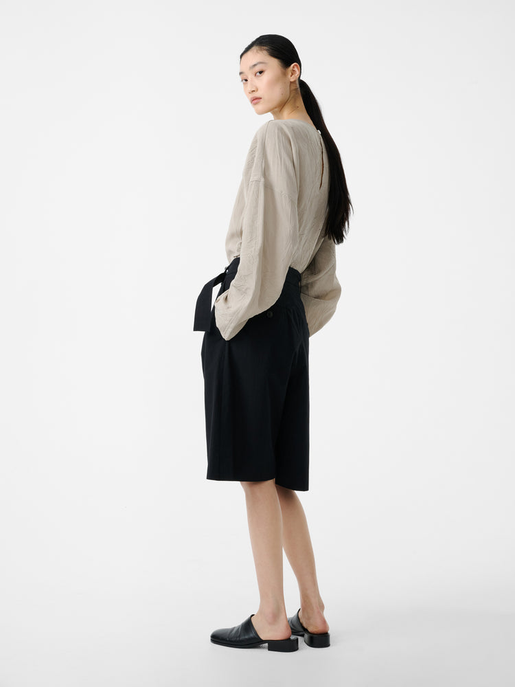 Creon Short in Black - Studio Nicholson