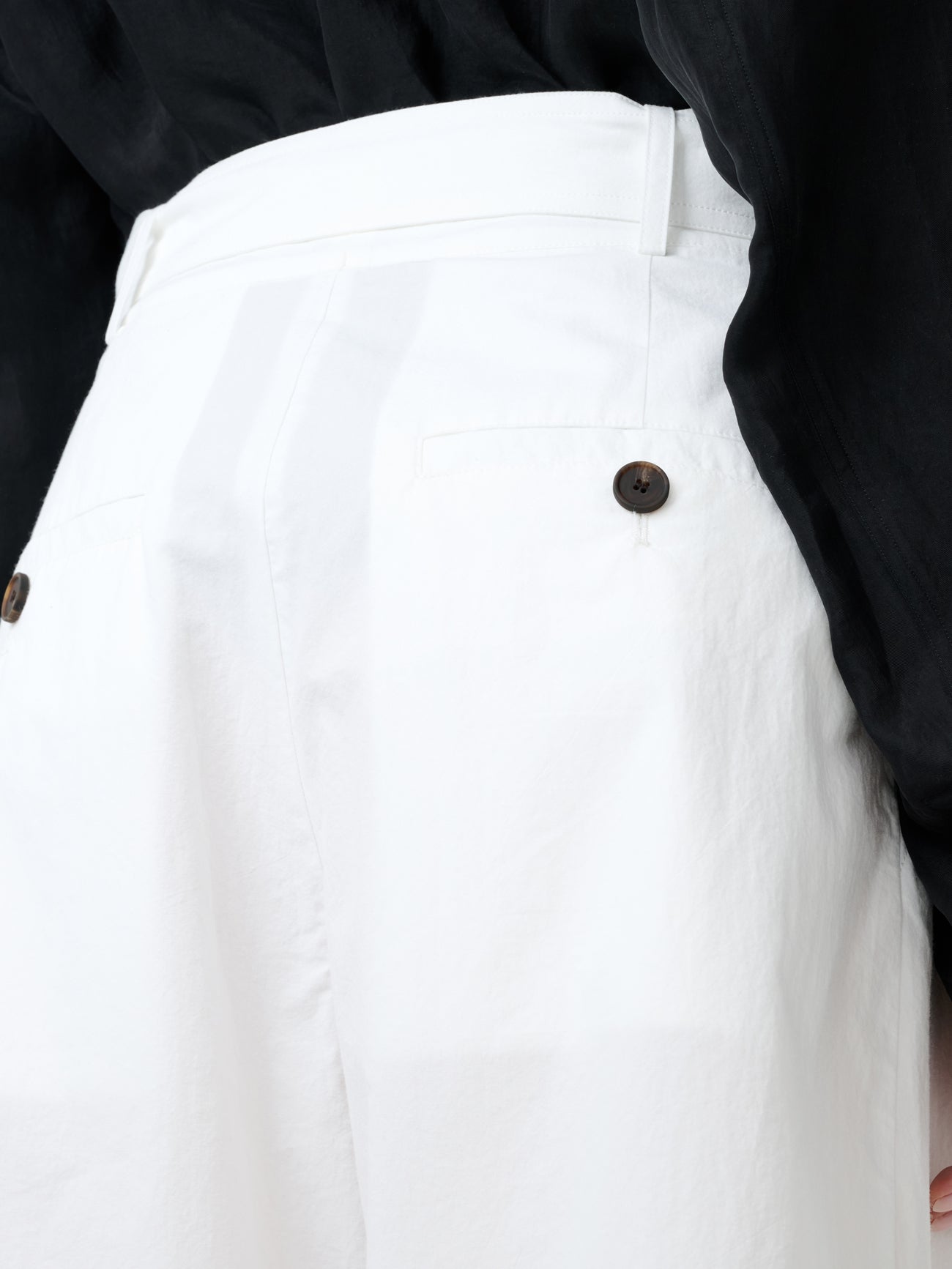 Creon Short in Optic White - Studio Nicholson