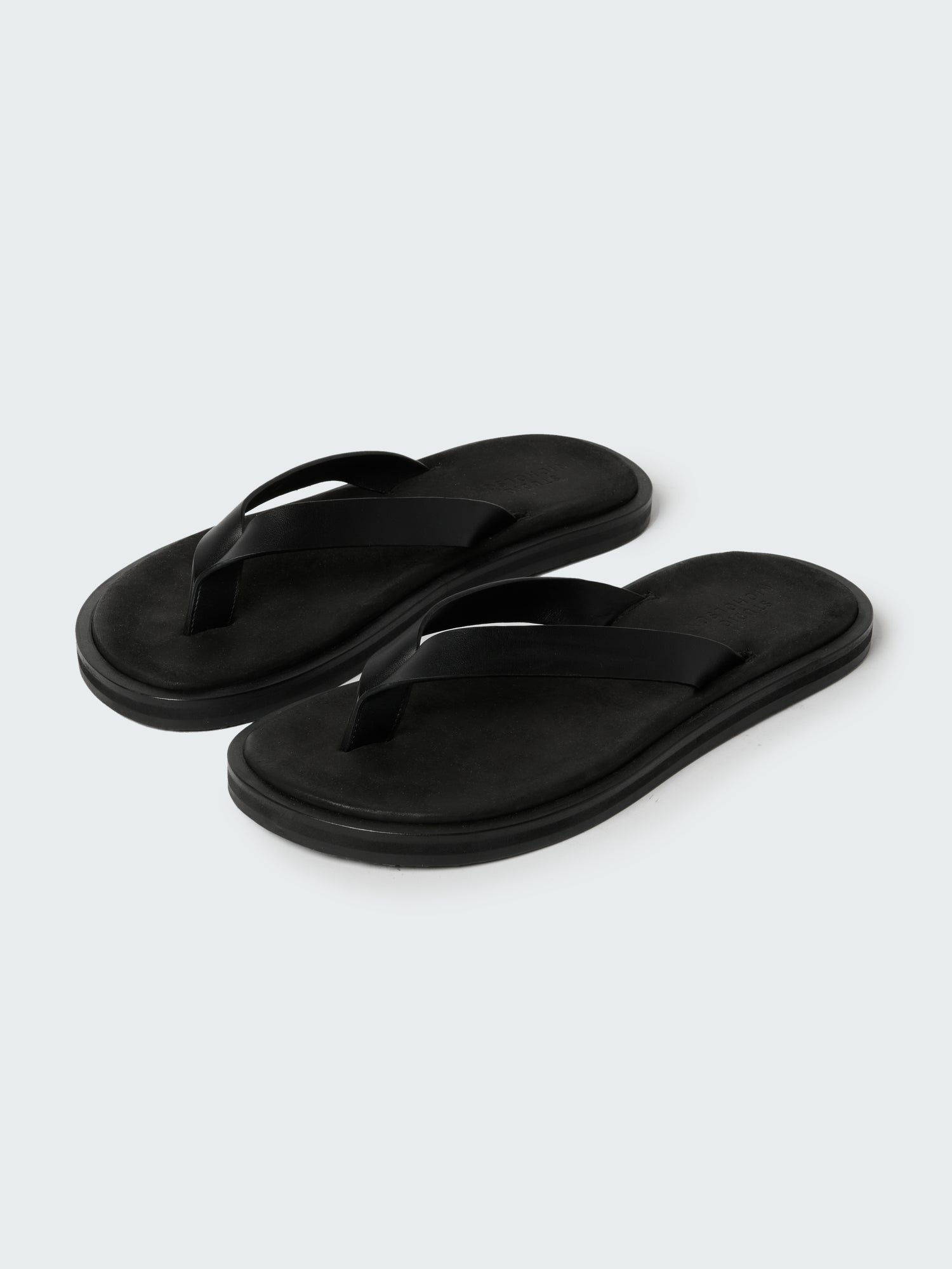 WOMEN'S FOOTWEAR