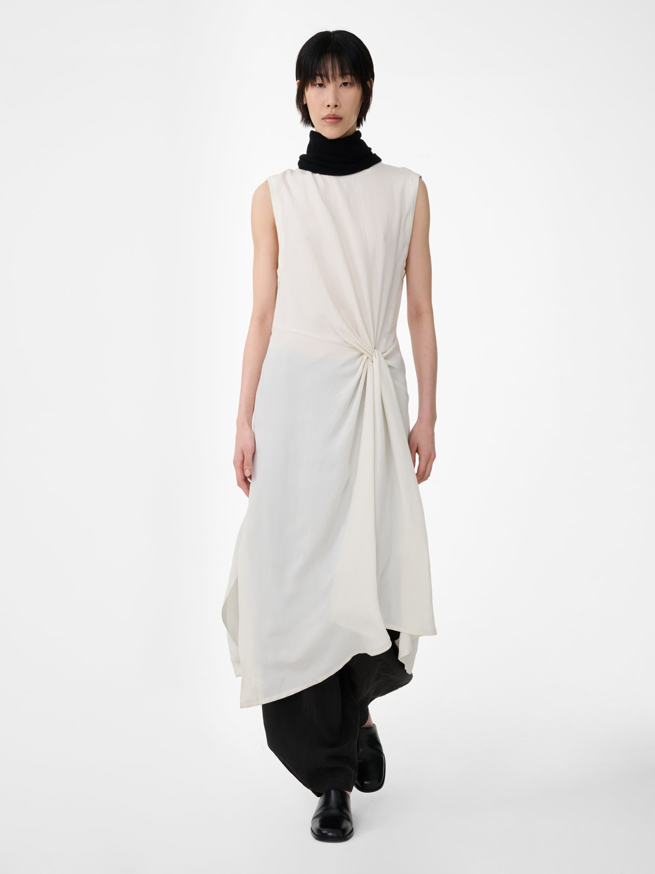 Delph Dress in Dove
