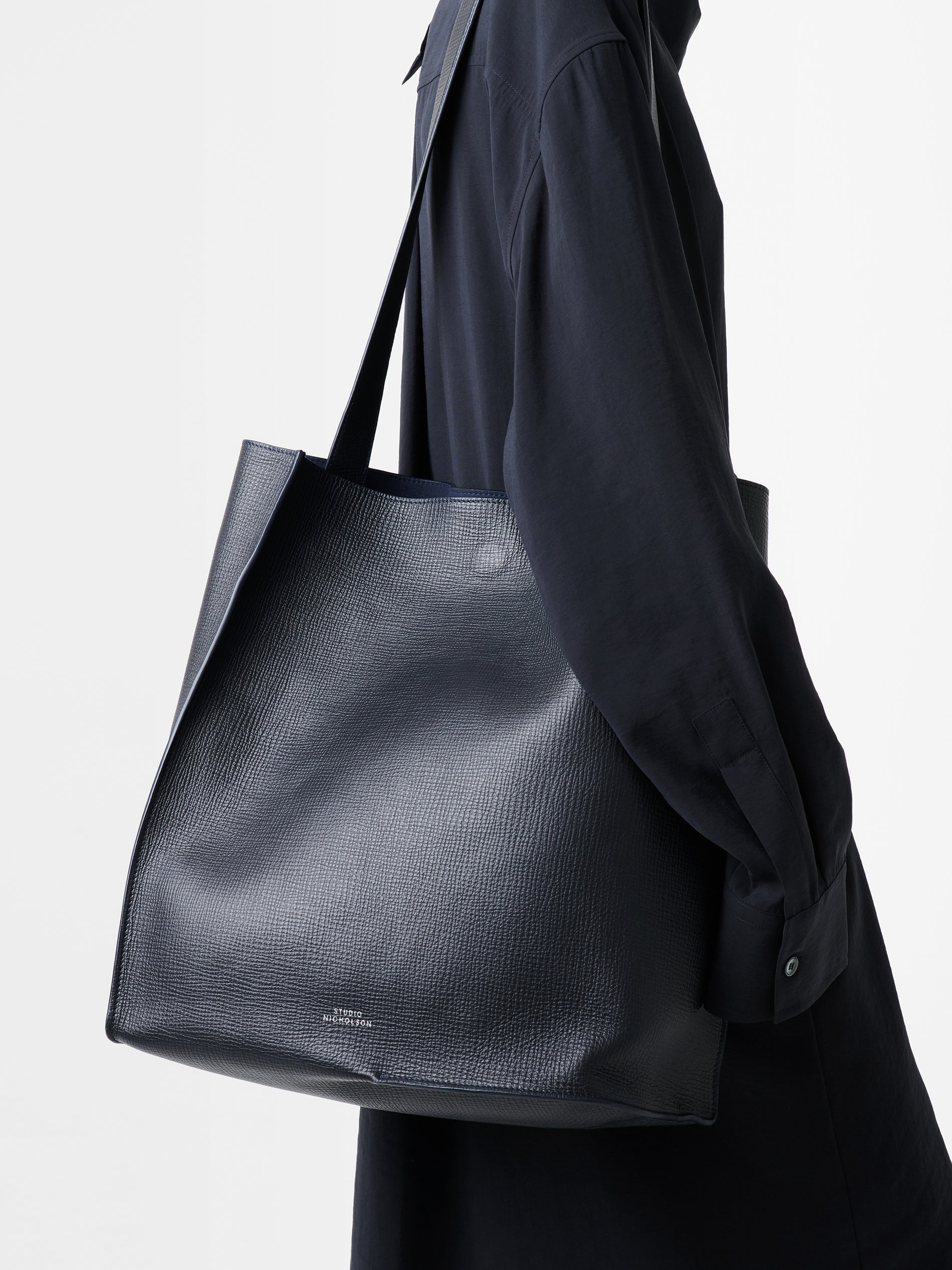 Doublet Type Leather Bag in Darkest Navy Leather Tote– Studio