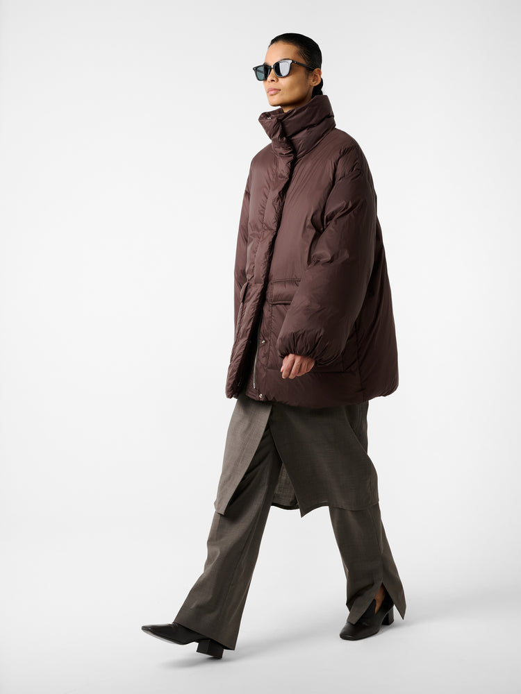 Elk Puffer Jacket in Espresso